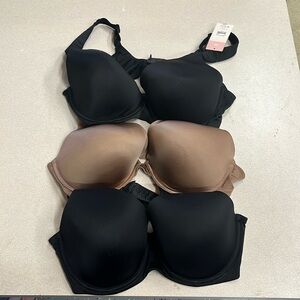 42D Bras